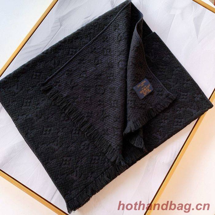 Louis Vuitton Scarf LV00031